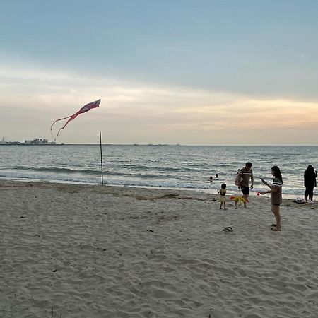 Private,Glory Beach Resort Port Dickson-Negeri Sembilan Bagian luar foto