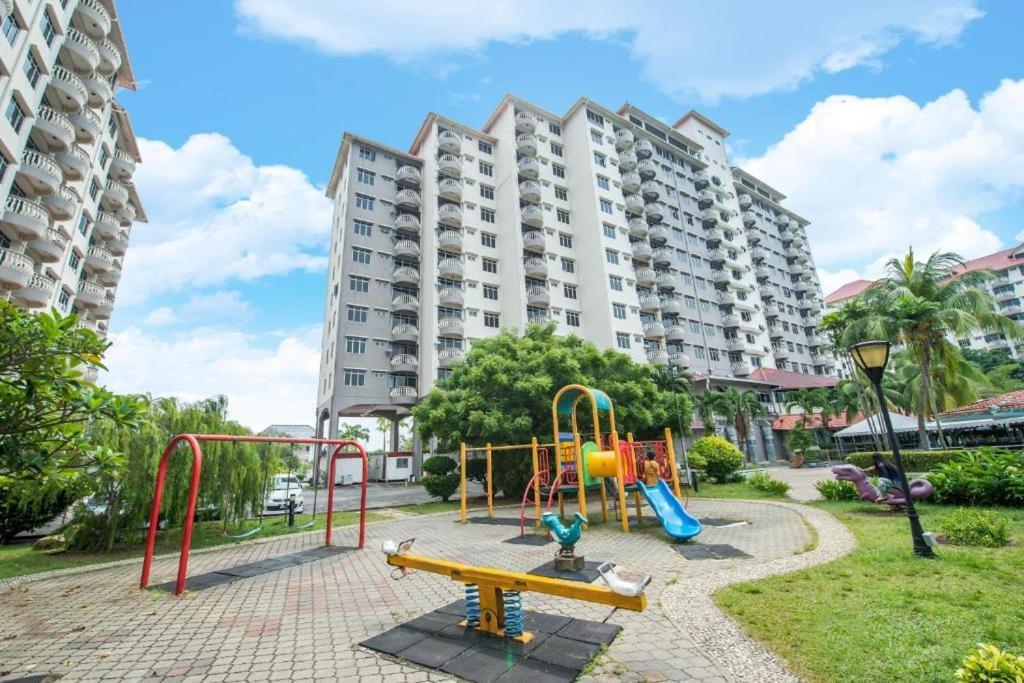 Private,Glory Beach Resort Port Dickson-Negeri Sembilan Bagian luar foto